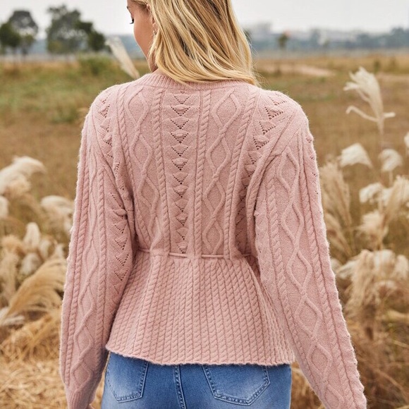 Shein sweater - Picture 2 of 5